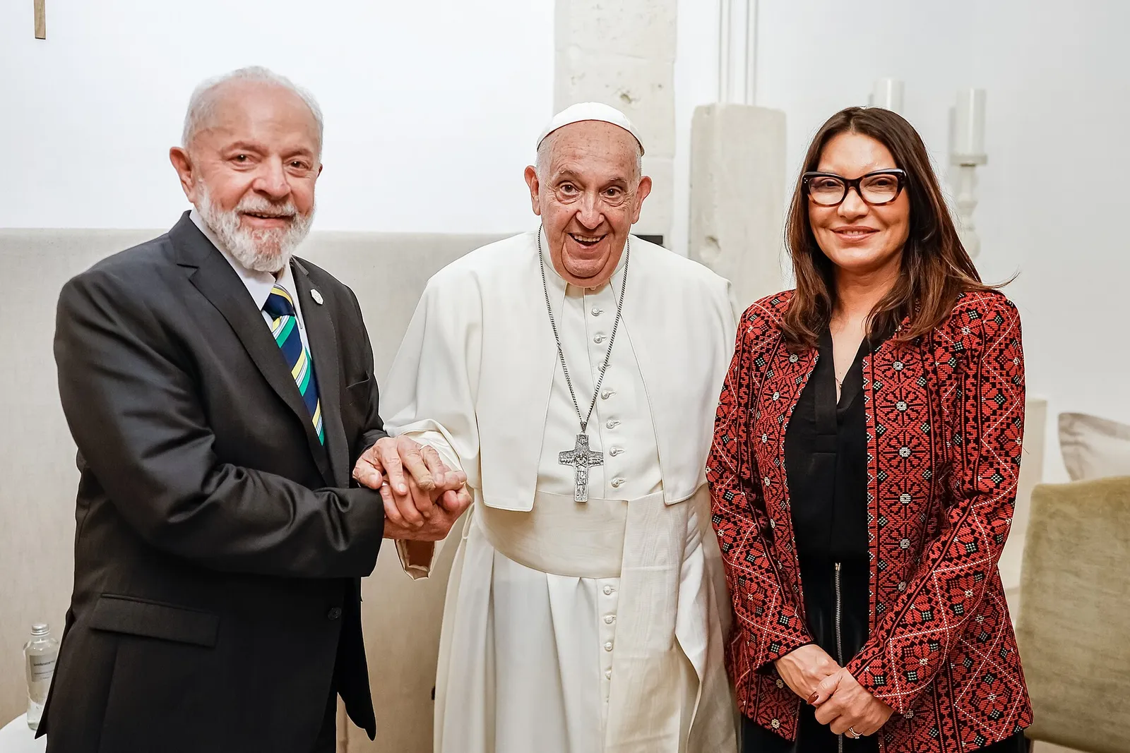 Lula em encontro com o papa Francisco, na Puglia, Itália, em 14 de junho de 2024.